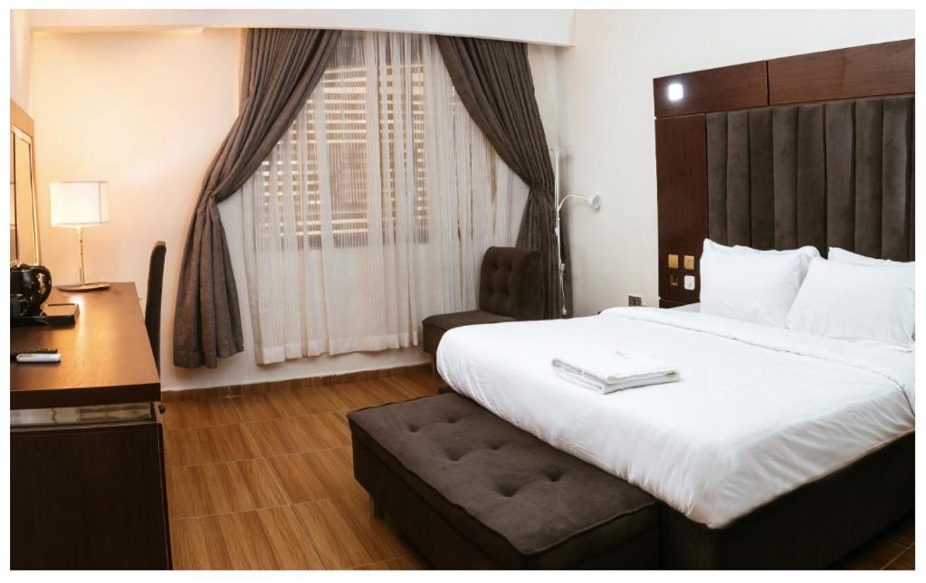 Grand Amari Hotels And Resort 오웨리 외부 사진